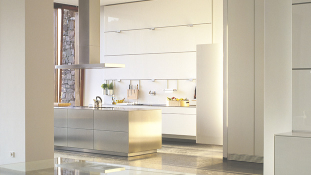 b3 kitchen in stainless steel